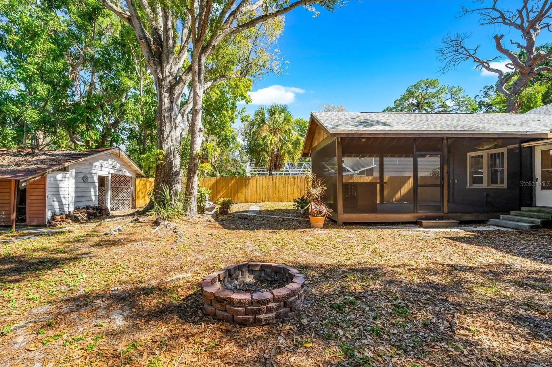 2726 8th Avenue W Bradenton FL 34205
