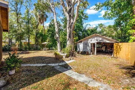 2726 8th Avenue W Bradenton FL 34205