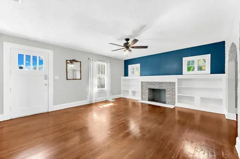 2726 8th Avenue W Bradenton FL 34205