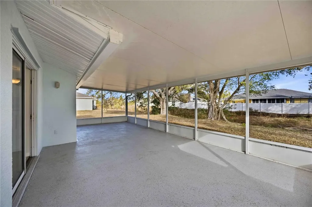 5084 White Avenue Port Charlotte FL 33981