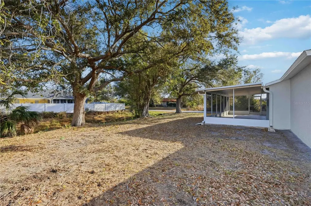 5084 White Avenue Port Charlotte FL 33981