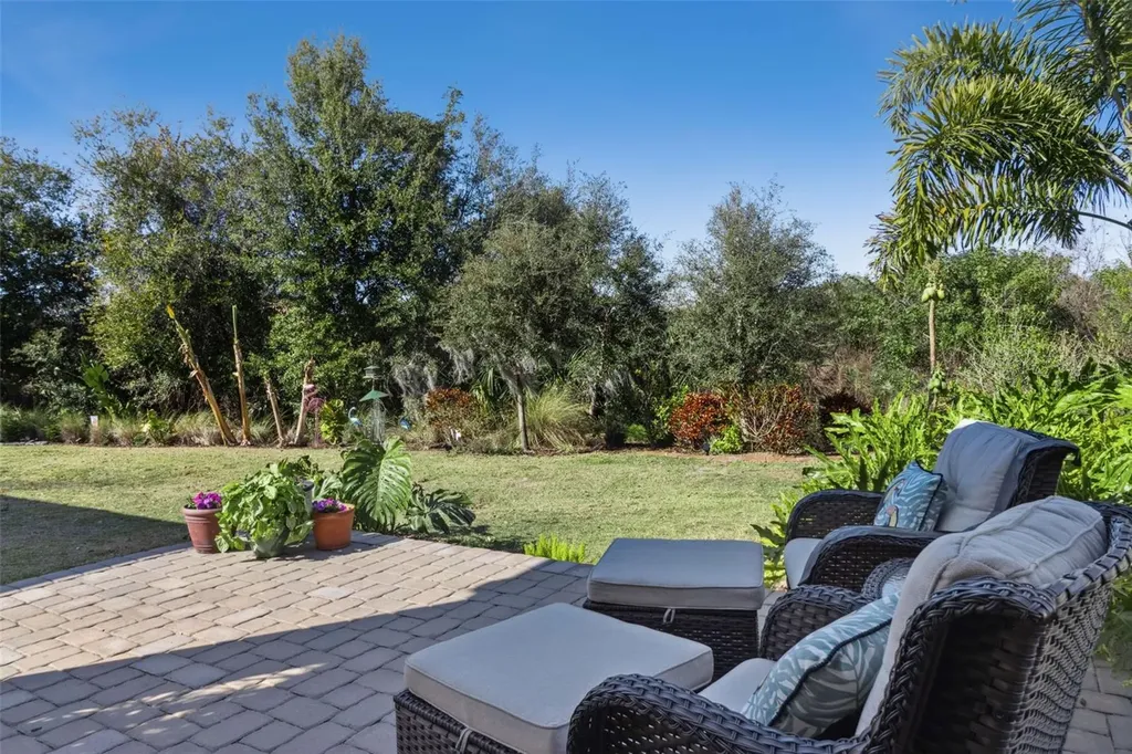 7637 Sand Pierre Court Kissimmee FL 34747