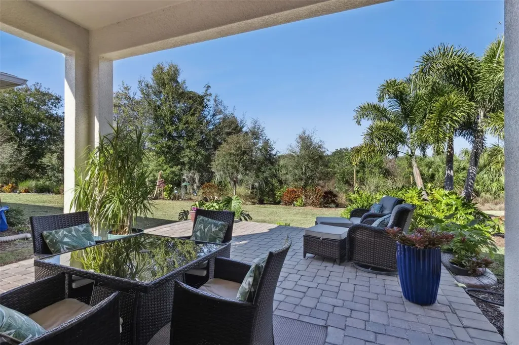 7637 Sand Pierre Court Kissimmee FL 34747
