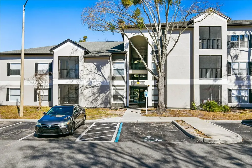 7605 Pissarro Drive Orlando FL 32819