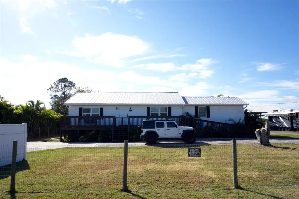 1007 77th Street E Palmetto FL 34221