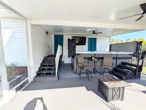 1007 77th Street E Palmetto FL 34221