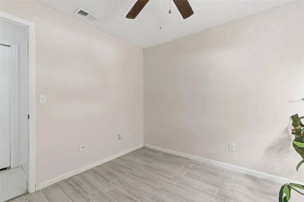 821 Pine Street Tarpon Springs FL 34689