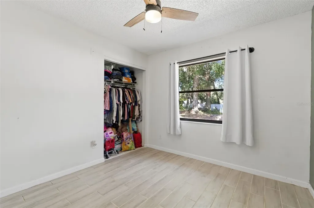 821 Pine Street Tarpon Springs FL 34689