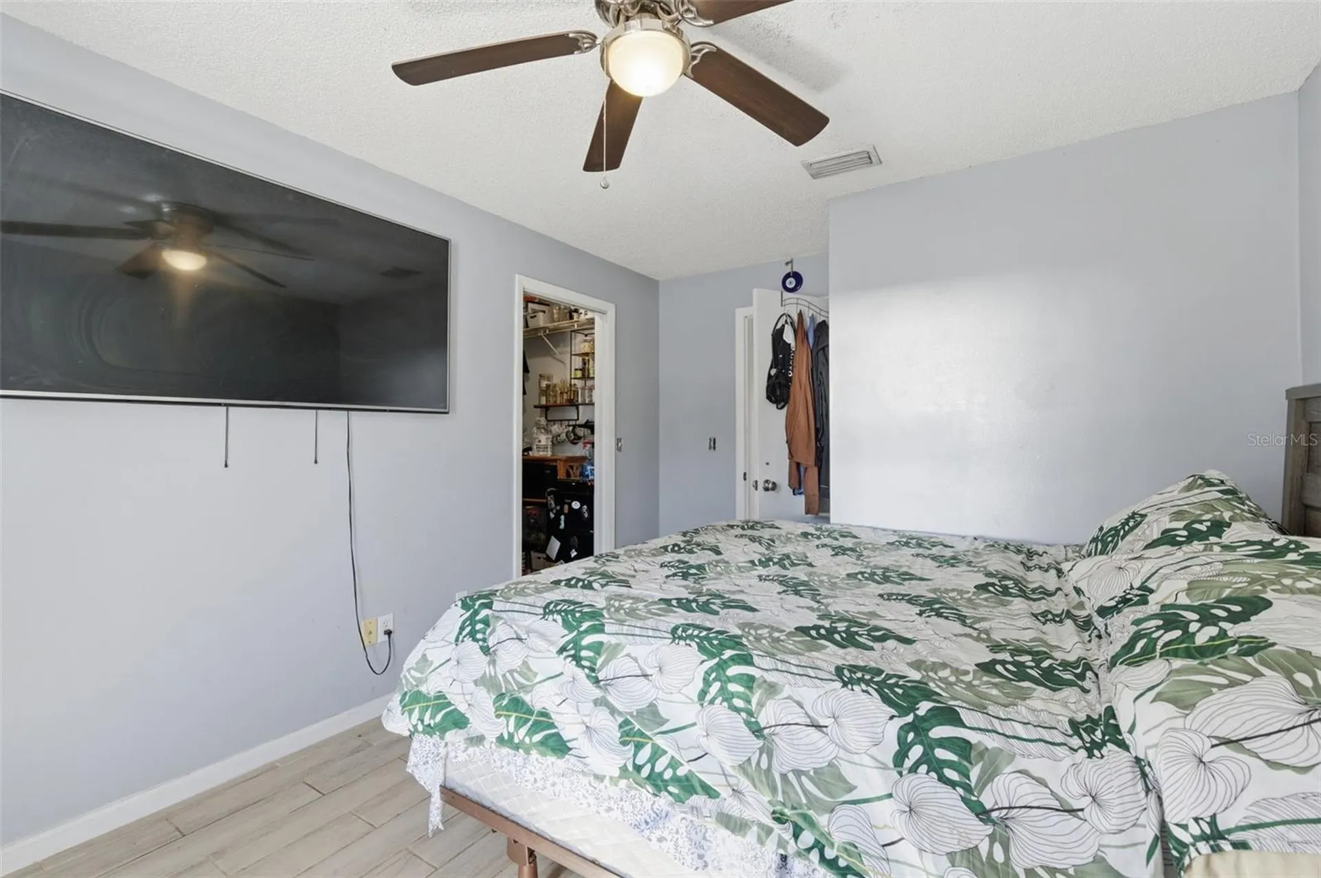 821 Pine Street Tarpon Springs FL 34689