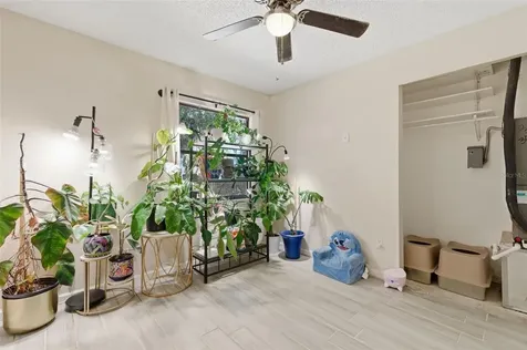 821 Pine Street Tarpon Springs FL 34689