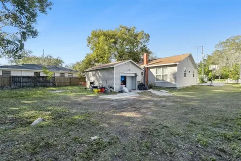 310 E Magnolia Street Kissimmee FL 34744