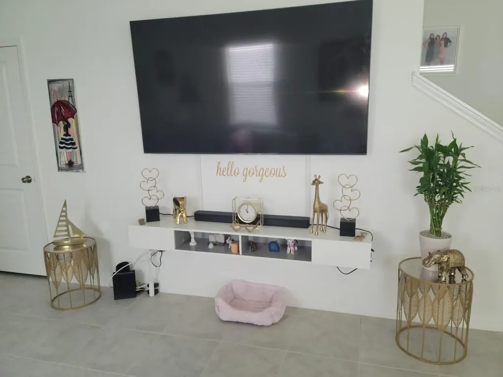 5131 Forum Boulevard Holiday FL 34690