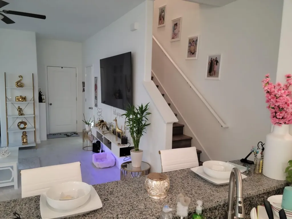 5131 Forum Boulevard Holiday FL 34690