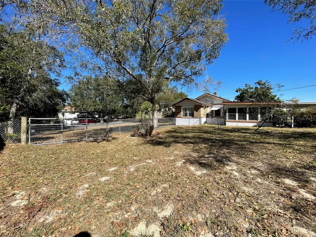 1240 Druid Circle Lake Wales FL 33853