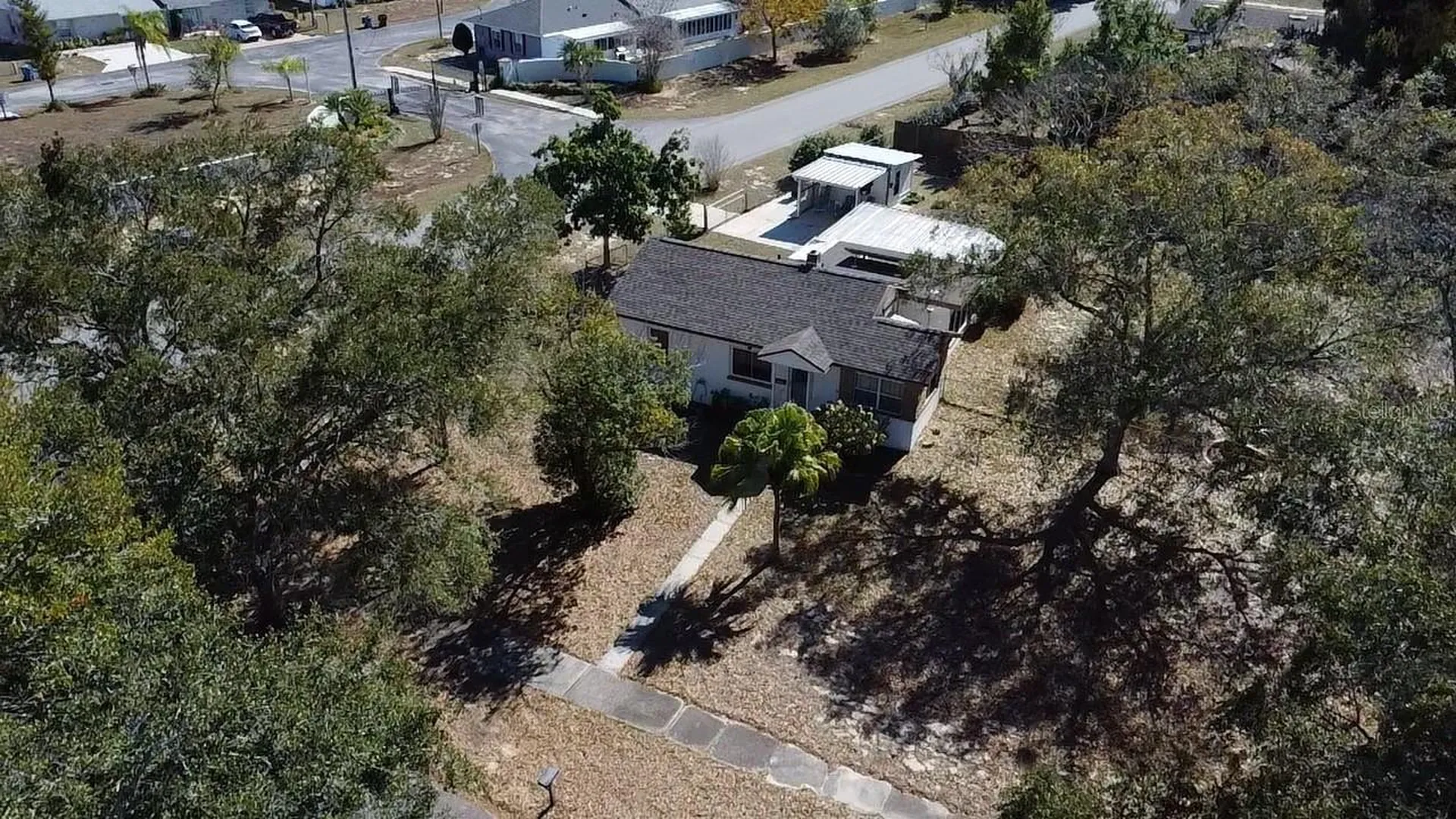 1240 Druid Circle Lake Wales FL 33853