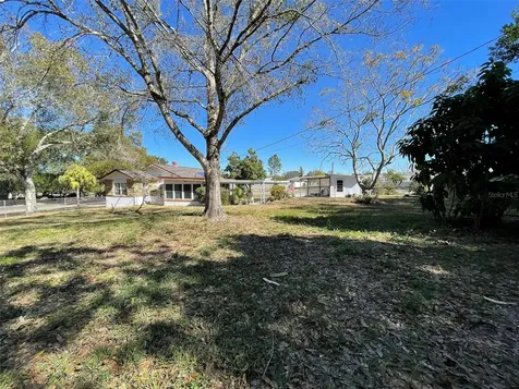 1240 Druid Circle Lake Wales FL 33853