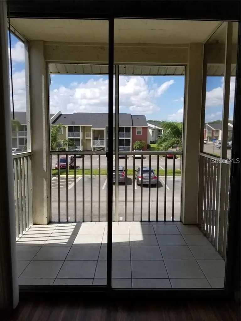 803 Lake Haven Square Brandon FL 33511
