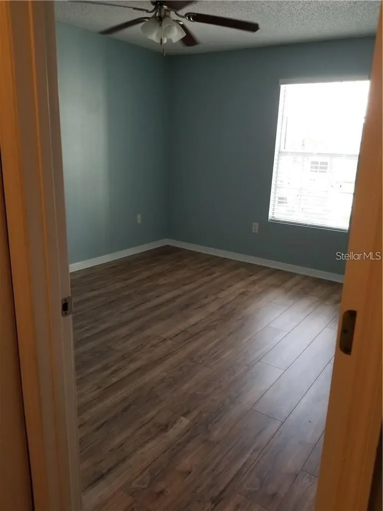 803 Lake Haven Square Brandon FL 33511