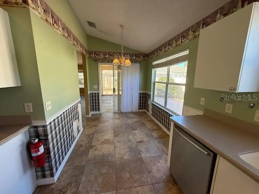 17760 SE 91st Freedom Court The Villages FL 32162