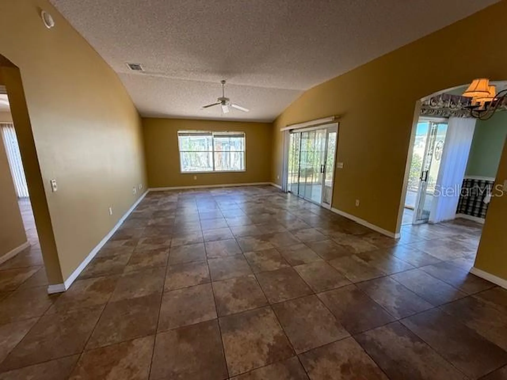 17760 SE 91st Freedom Court The Villages FL 32162