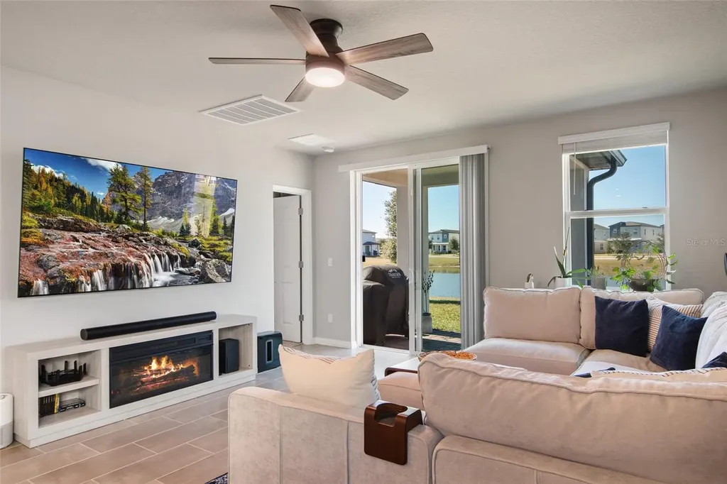 370 Whistling Duck Trail St Cloud FL 34771