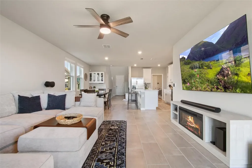 370 Whistling Duck Trail St Cloud FL 34771