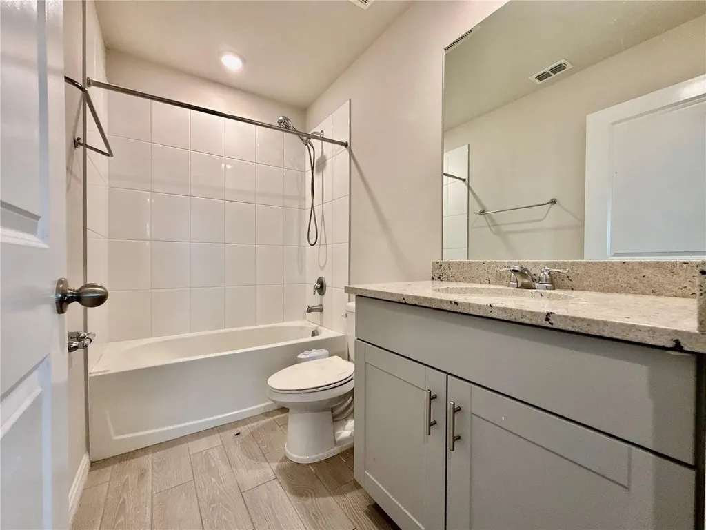 3204 Fresno Place Zephyrhills FL 33541