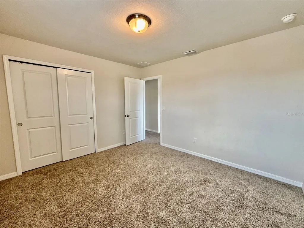3204 Fresno Place Zephyrhills FL 33541