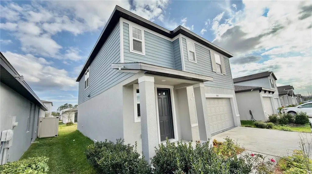 3204 Fresno Place Zephyrhills FL 33541