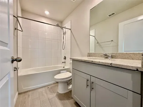 3204 Fresno Place Zephyrhills FL 33541