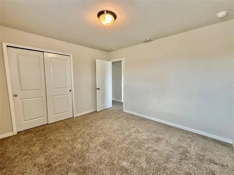 3204 Fresno Place Zephyrhills FL 33541