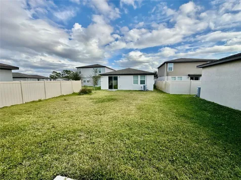 3204 Fresno Place Zephyrhills FL 33541
