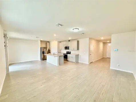 3204 Fresno Place Zephyrhills FL 33541