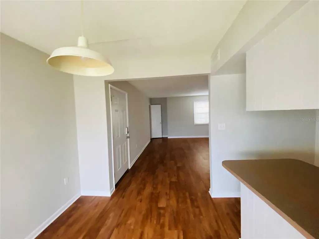 2757 L B Mcleod Road Orlando FL 32805