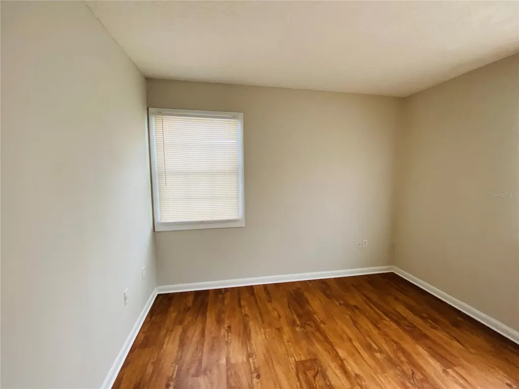 2757 L B Mcleod Road Orlando FL 32805