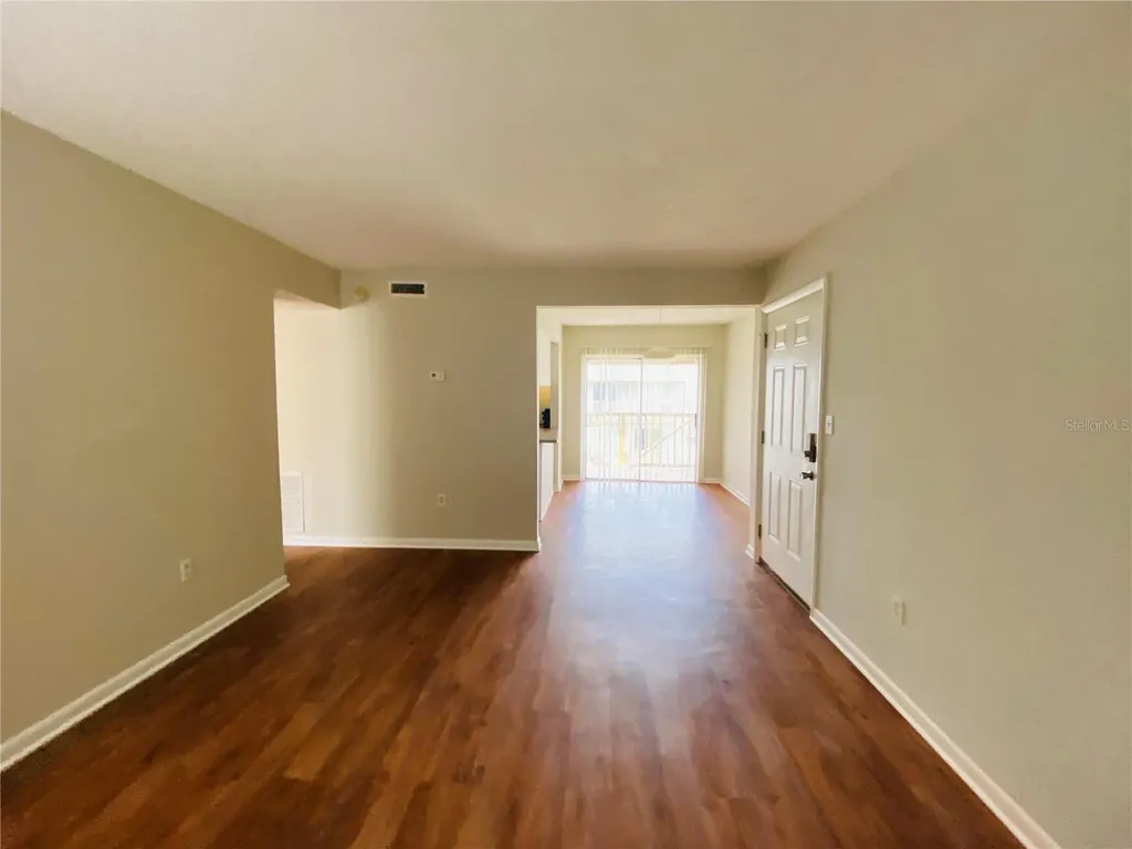 2757 L B Mcleod Road Orlando FL 32805