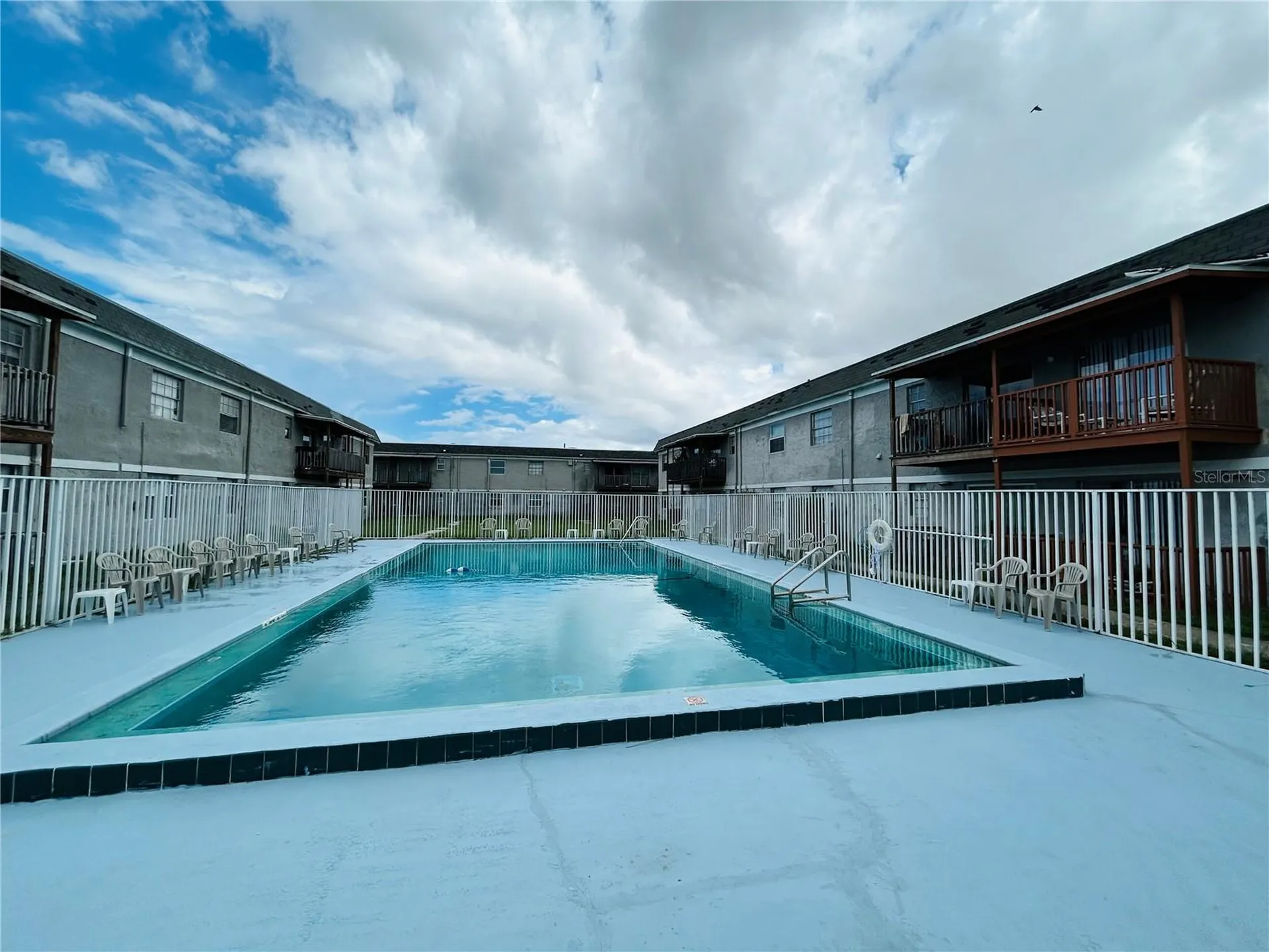 2757 L B Mcleod Road Orlando FL 32805