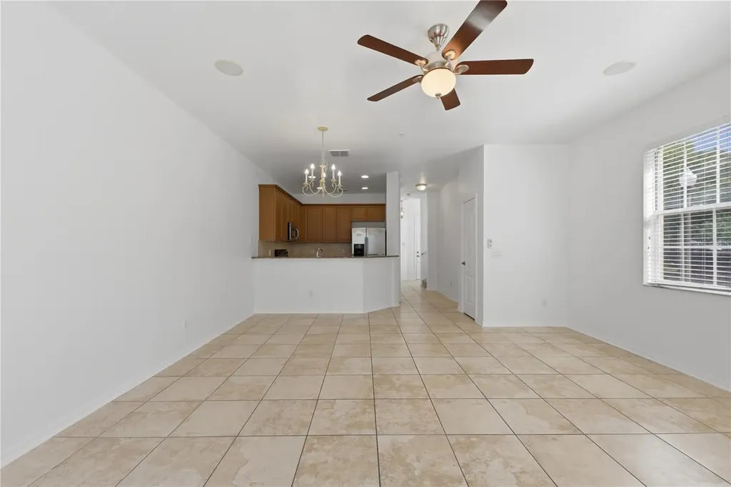 3115 Capri Isle Way Orlando FL 32835