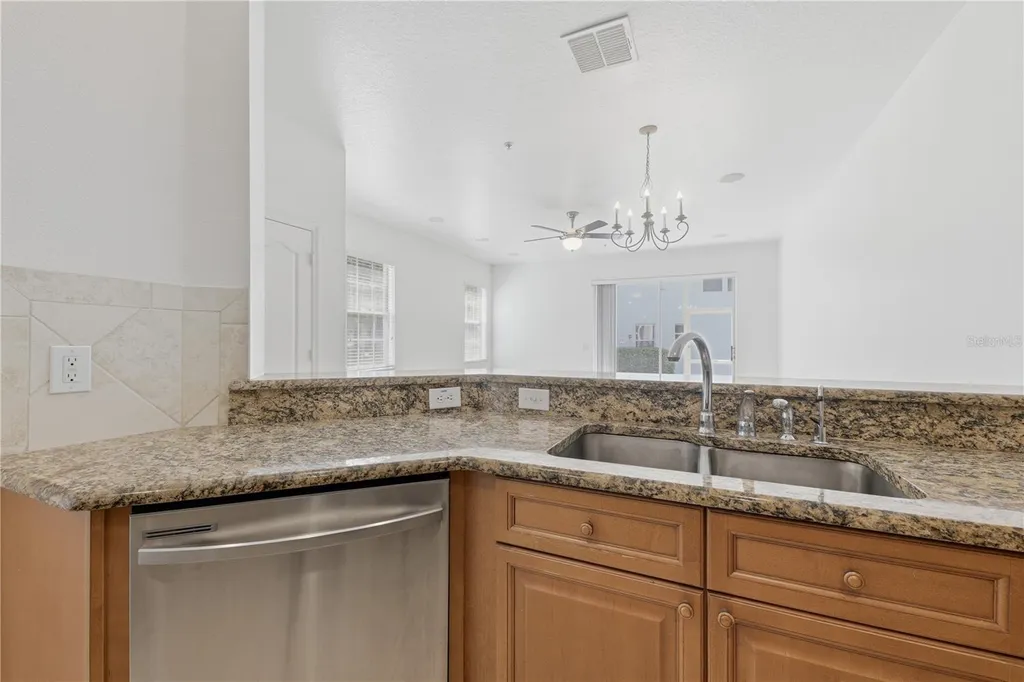 3115 Capri Isle Way Orlando FL 32835