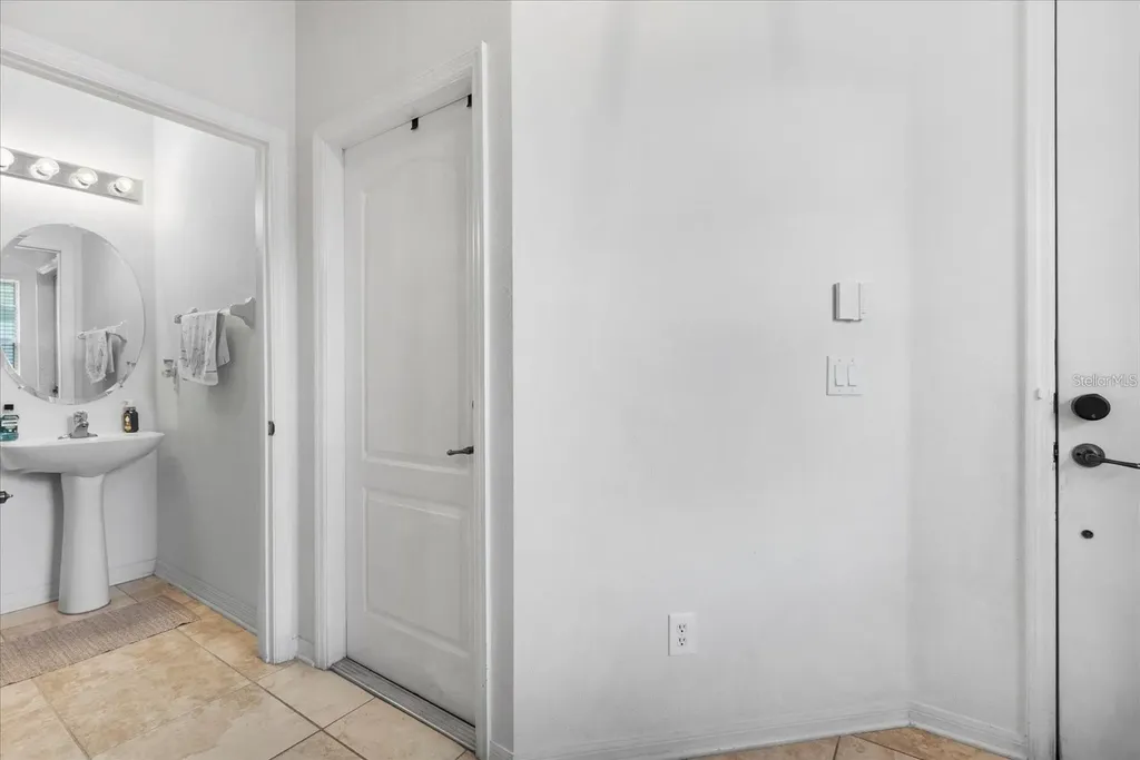 3115 Capri Isle Way Orlando FL 32835
