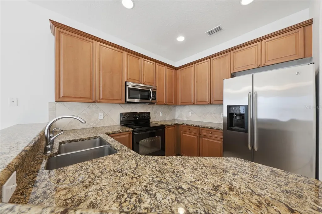 3115 Capri Isle Way Orlando FL 32835