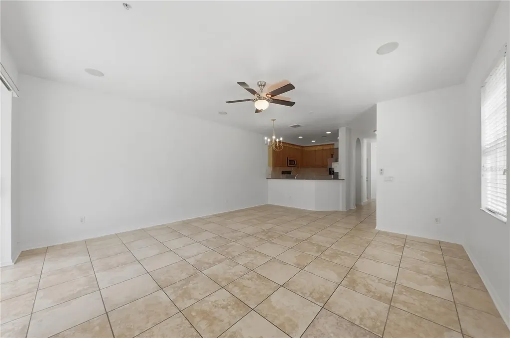 3115 Capri Isle Way Orlando FL 32835
