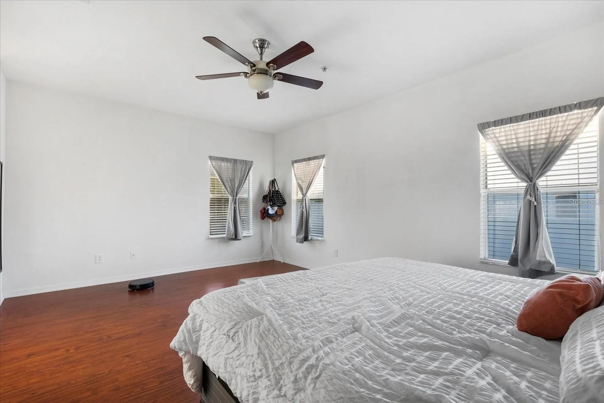 3115 Capri Isle Way Orlando FL 32835