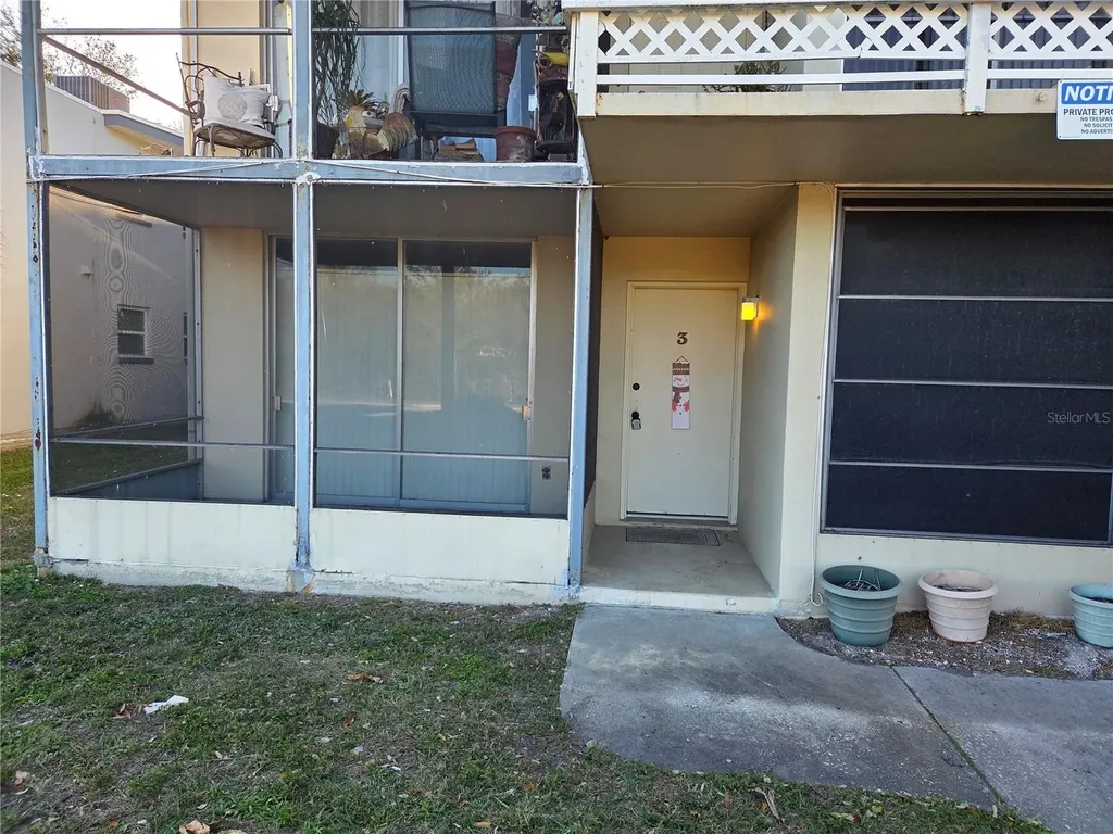 606 S Betty Lane Clearwater FL 33756