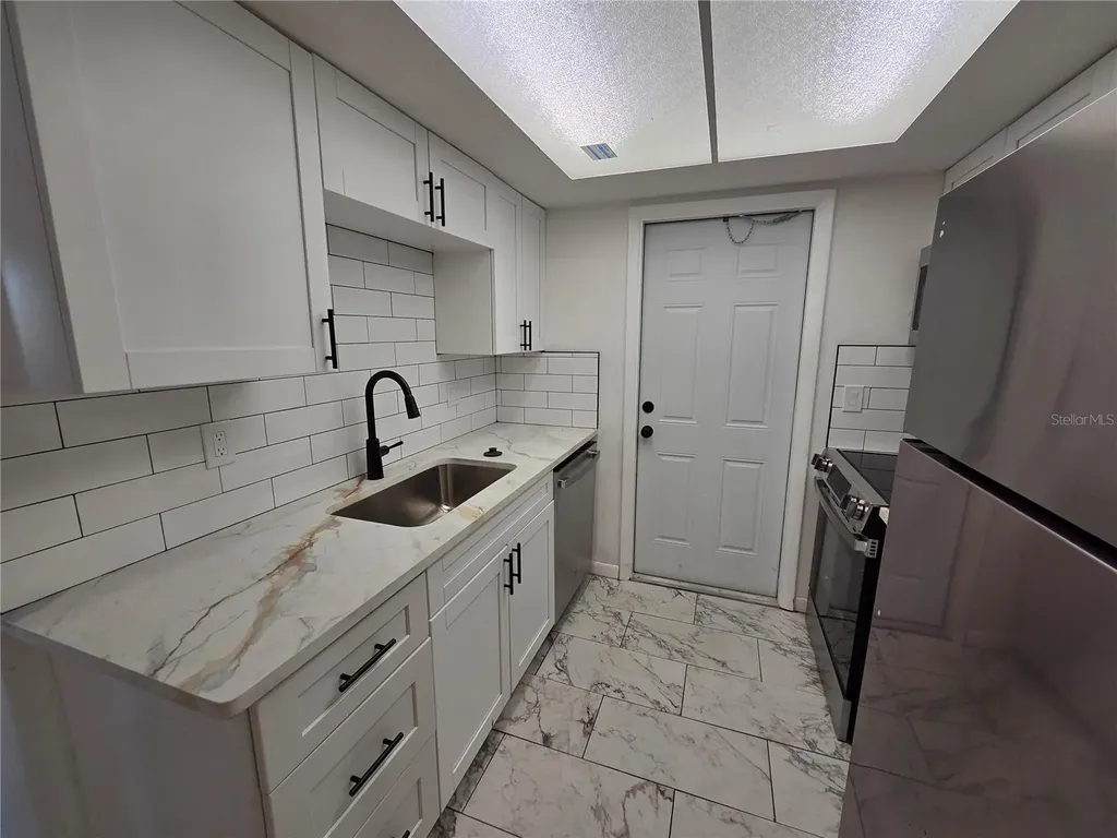 606 S Betty Lane Clearwater FL 33756