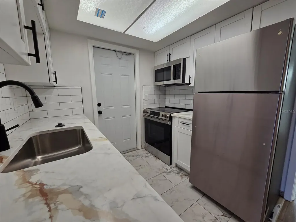 606 S Betty Lane Clearwater FL 33756