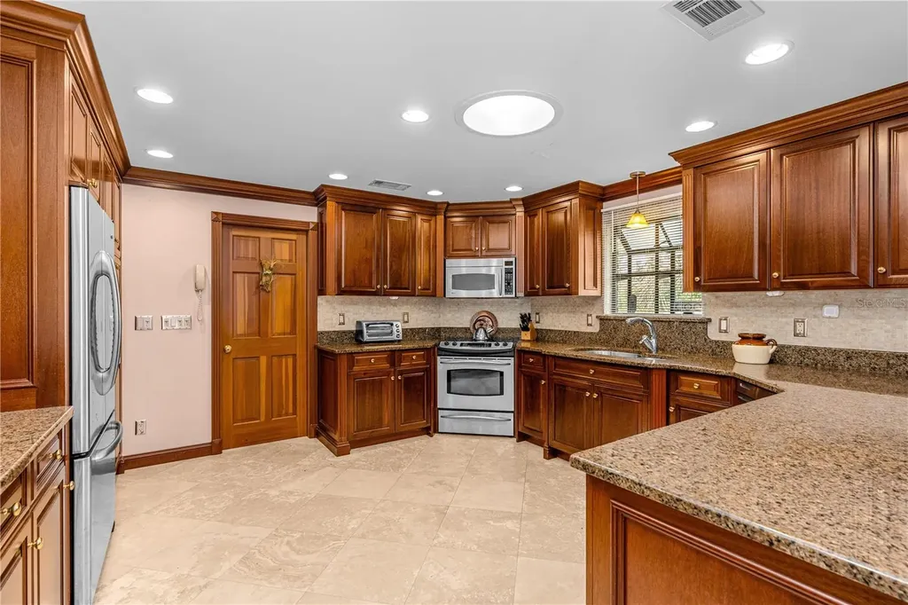 810 Hensel Hill Road W Port Orange FL 32127