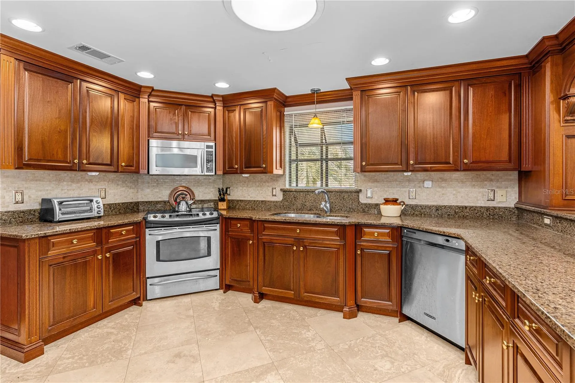 810 Hensel Hill Road W Port Orange FL 32127