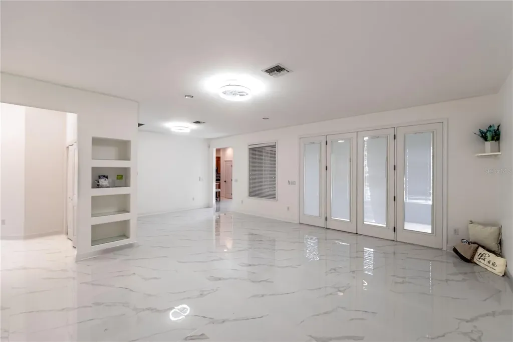 2432 NE 33rd Court Ocala FL 34470