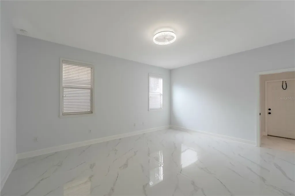 2432 NE 33rd Court Ocala FL 34470